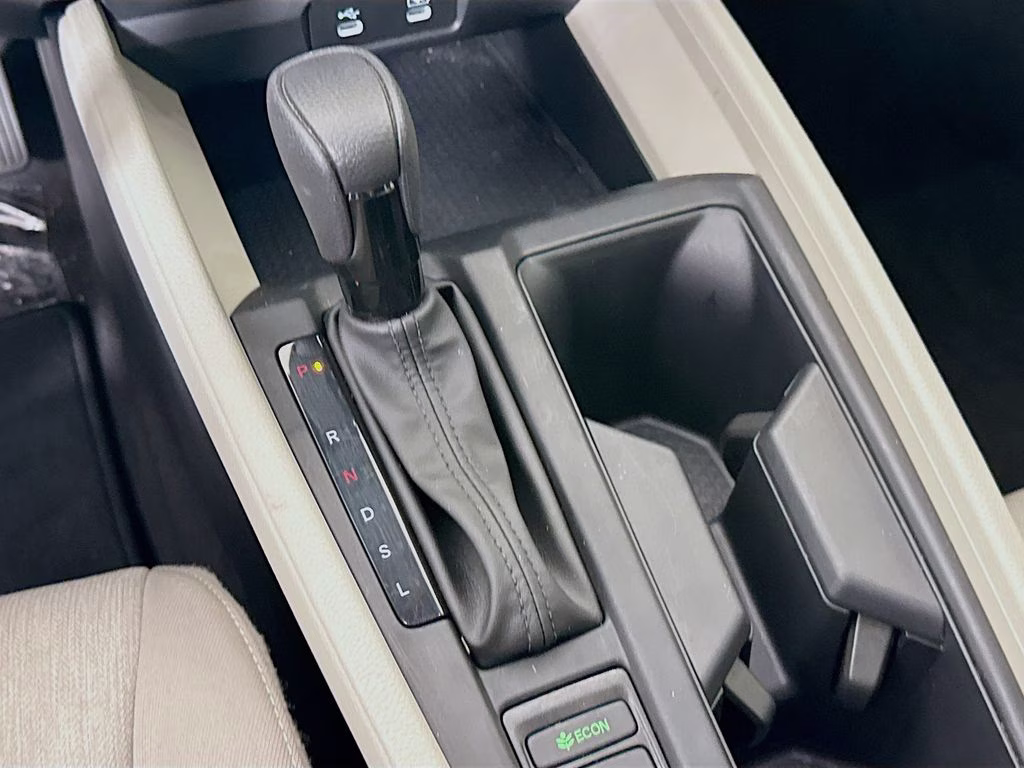 2025 Meteorite Gray Metallic Honda Accord SE FWD Sedan