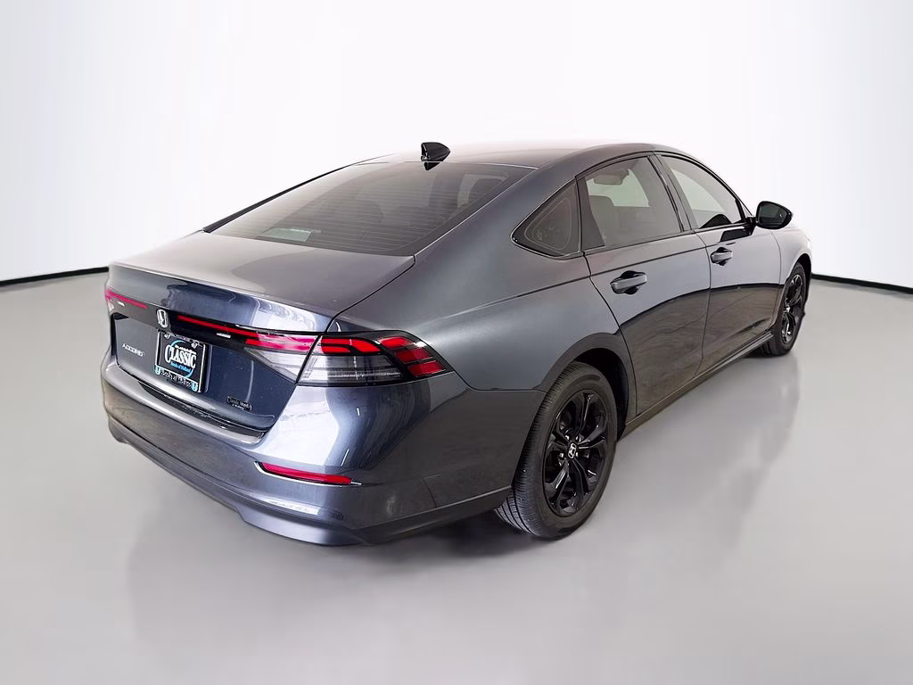 2025 Meteorite Gray Metallic Honda Accord SE FWD Sedan