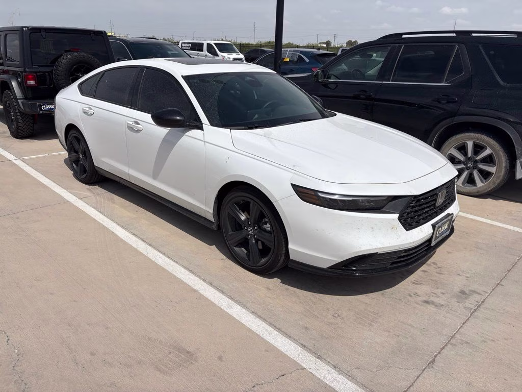 2025 Platinum White Pearl Honda Accord Hybrid Sport-L FWD Sedan