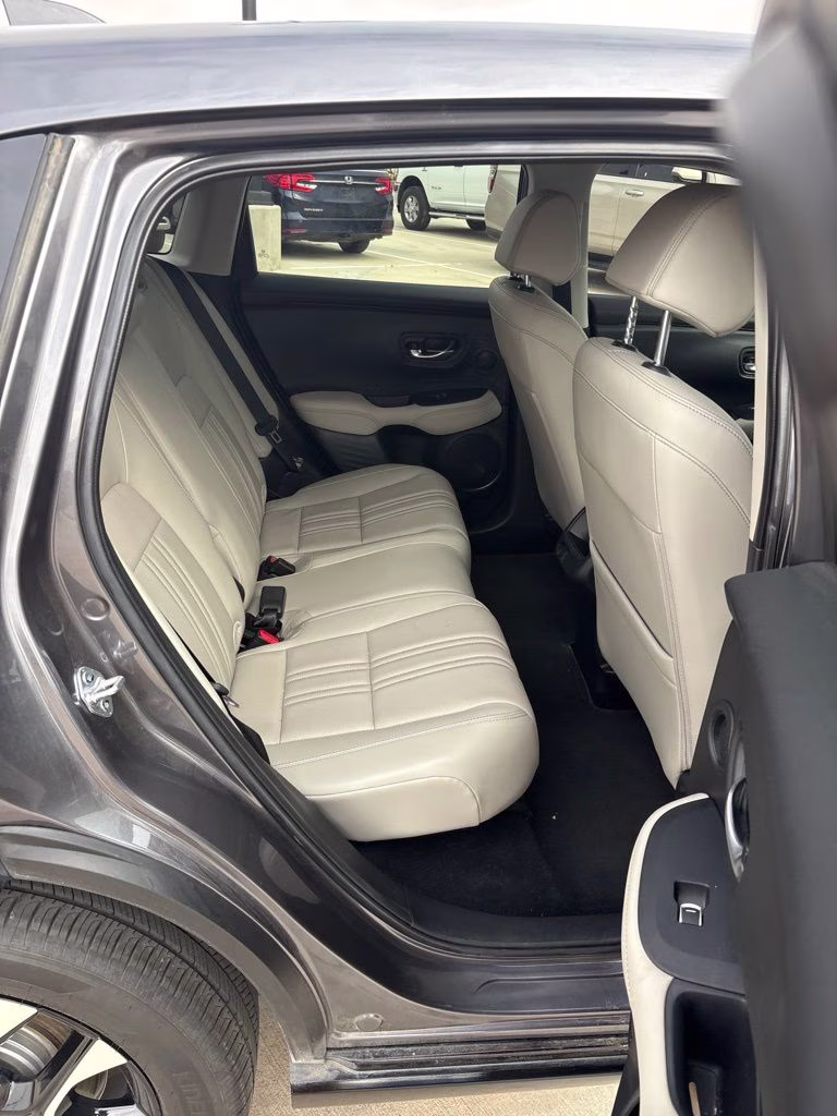 2026 Modern Steel Metallic Honda HR-V EX-L FWD SUV