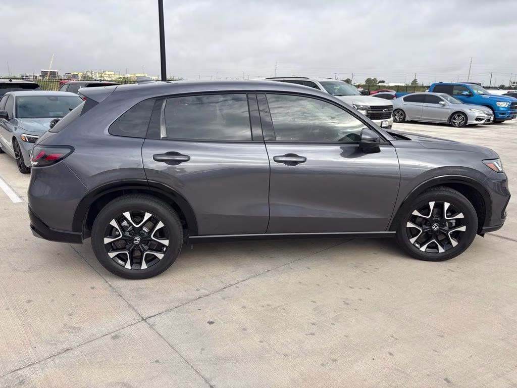2026 Modern Steel Metallic Honda HR-V EX-L FWD SUV