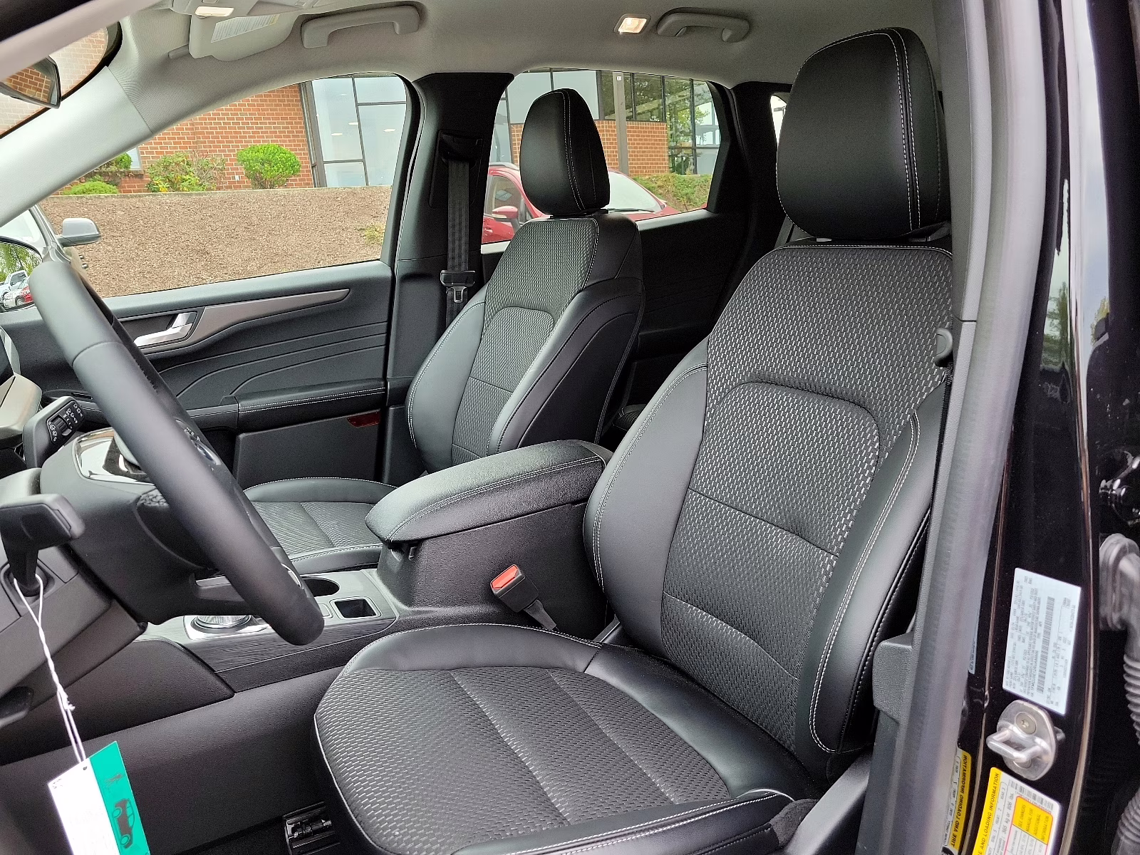 2024 Agate Black Metallic - UM Ford Escape PHEV FWD