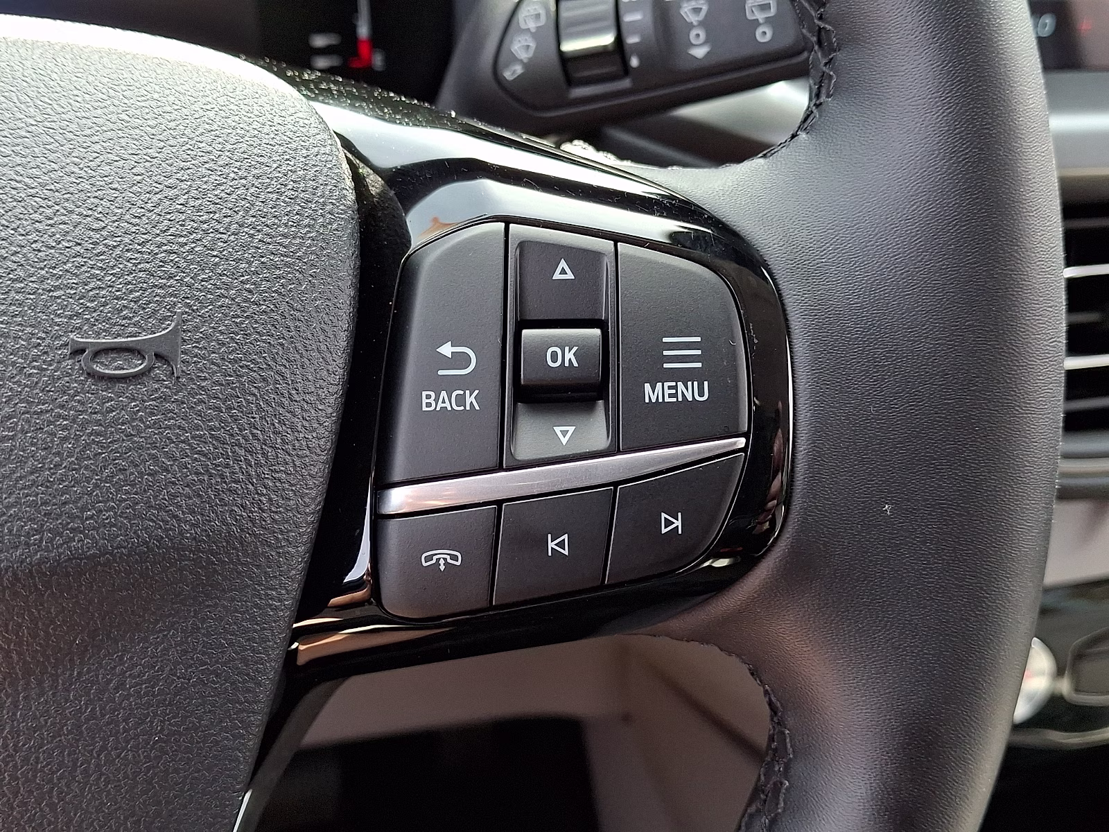 2024 Iconic Silver Metallic - JS Ford Escape PHEV FWD