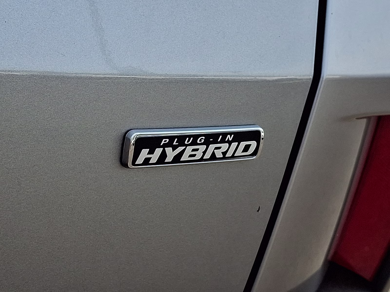 2024 Iconic Silver Metallic - JS Ford Escape PHEV FWD