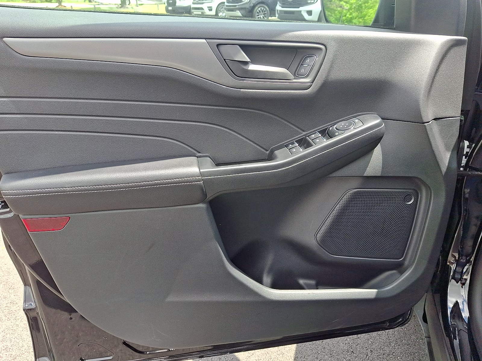 2026 agate black metallic - UM Ford Escape Active FWD