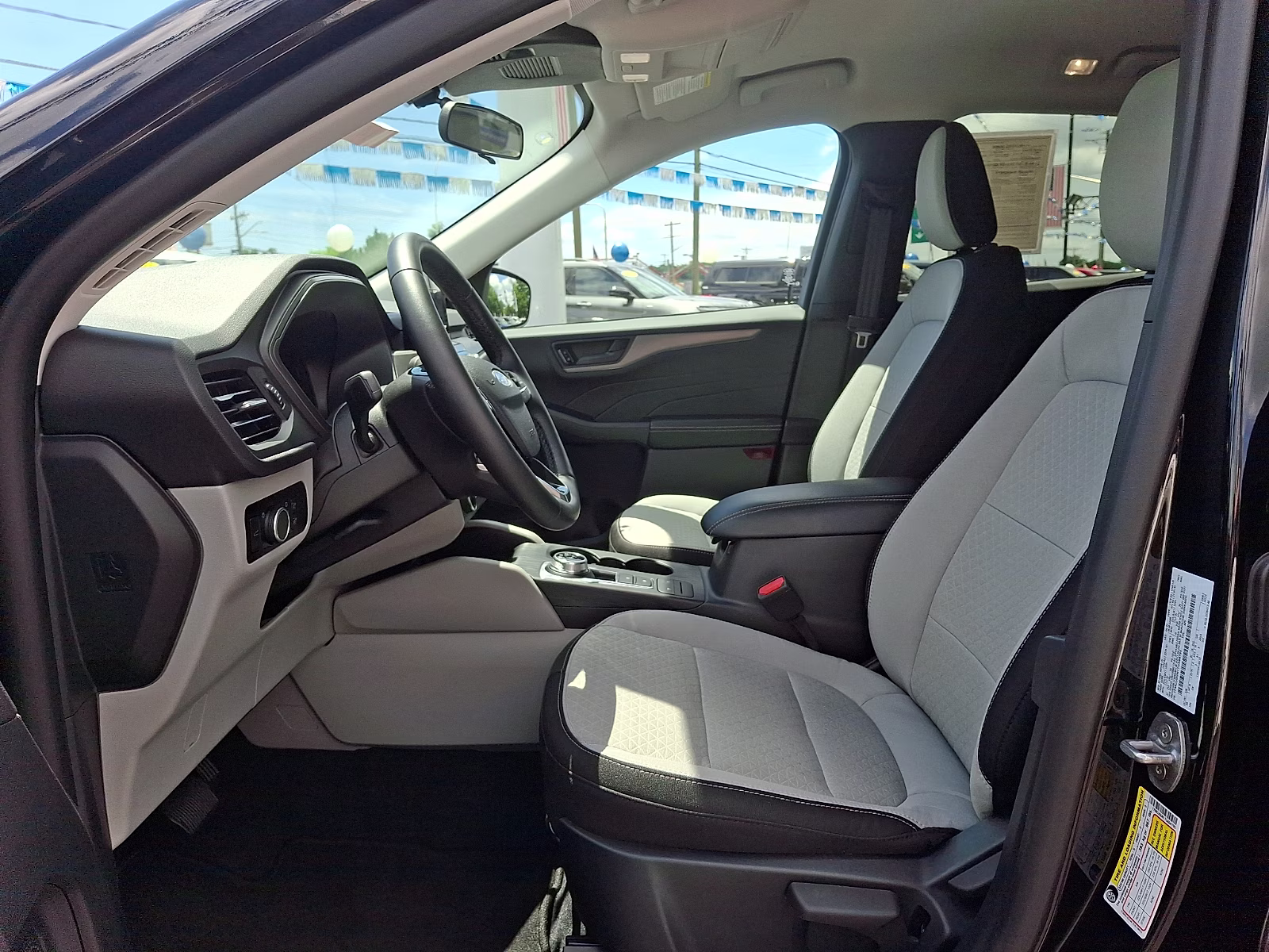 2026 agate black metallic - UM Ford Escape Active FWD