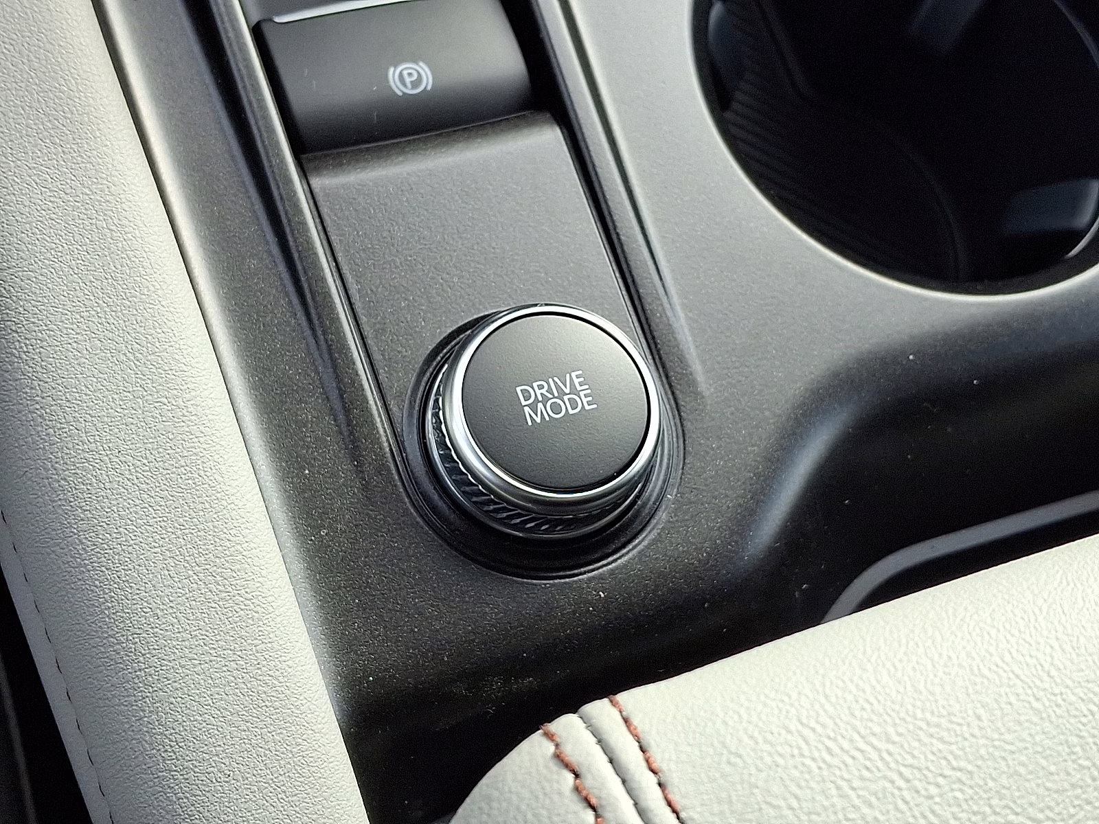 2026 Carbonized Gray Metallic - M7 Ford Explorer Active 4X4