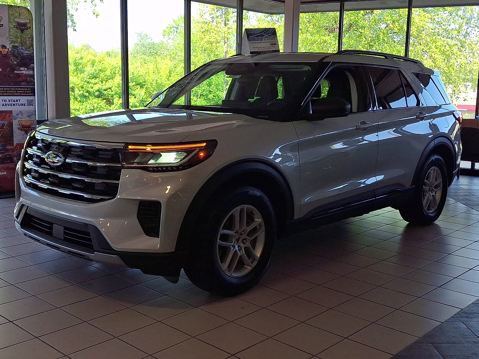2026 Space White Metallic - A3 Ford Explorer Active 4X4