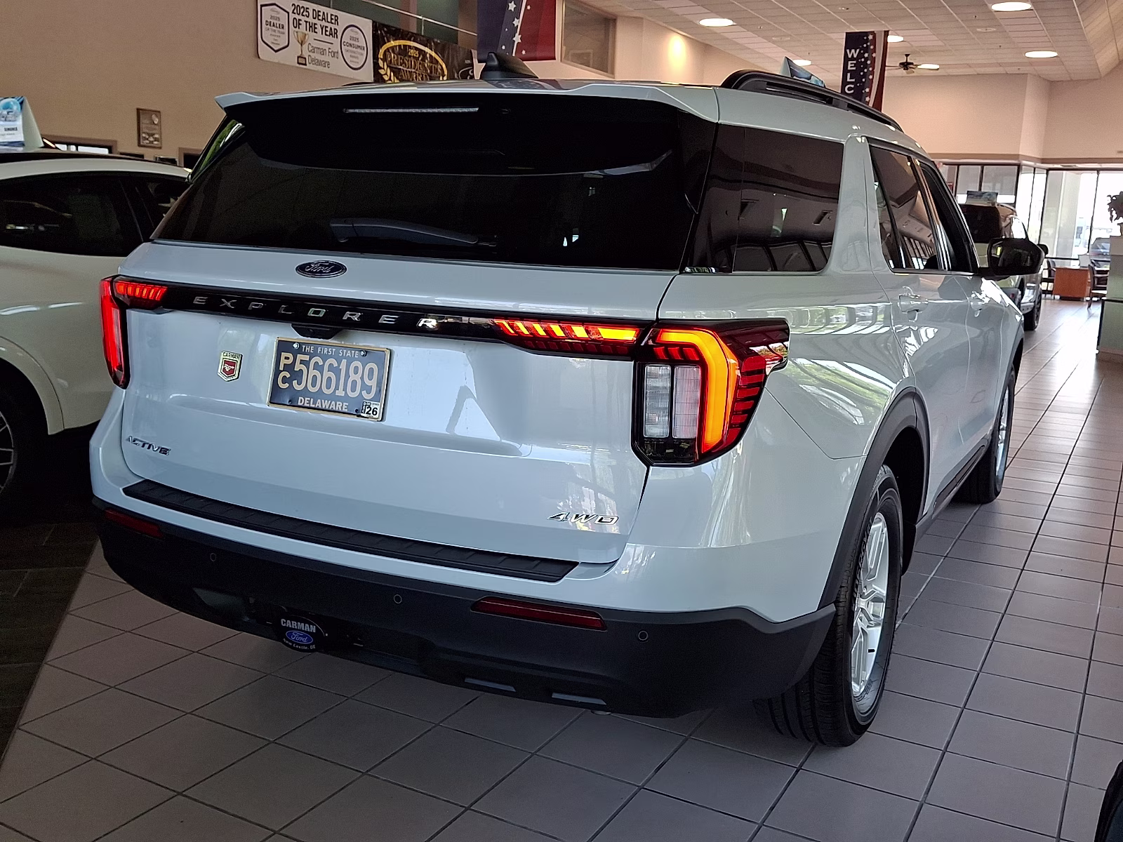 2026 Space White Metallic - A3 Ford Explorer Active 4X4
