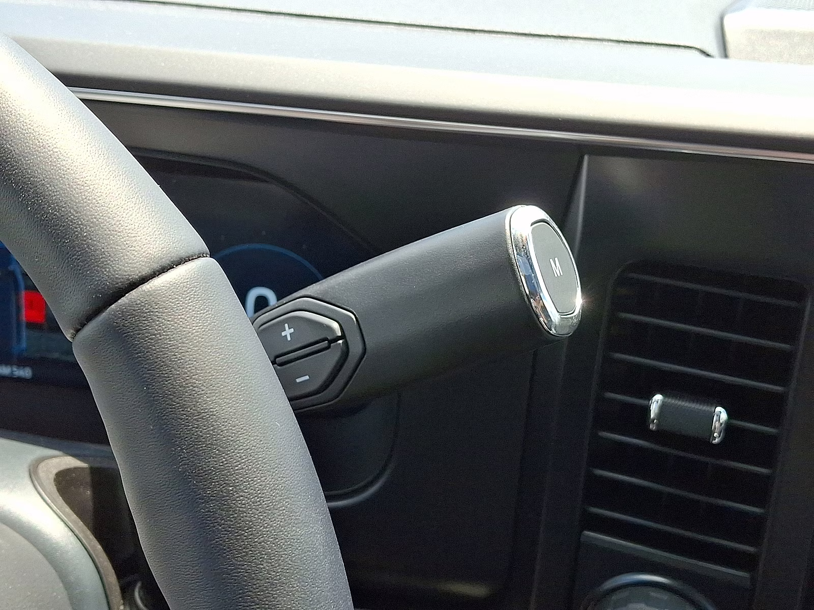 2025 Avalanche - DR Ford Super Duty F-250 SRW Platinum 4X4