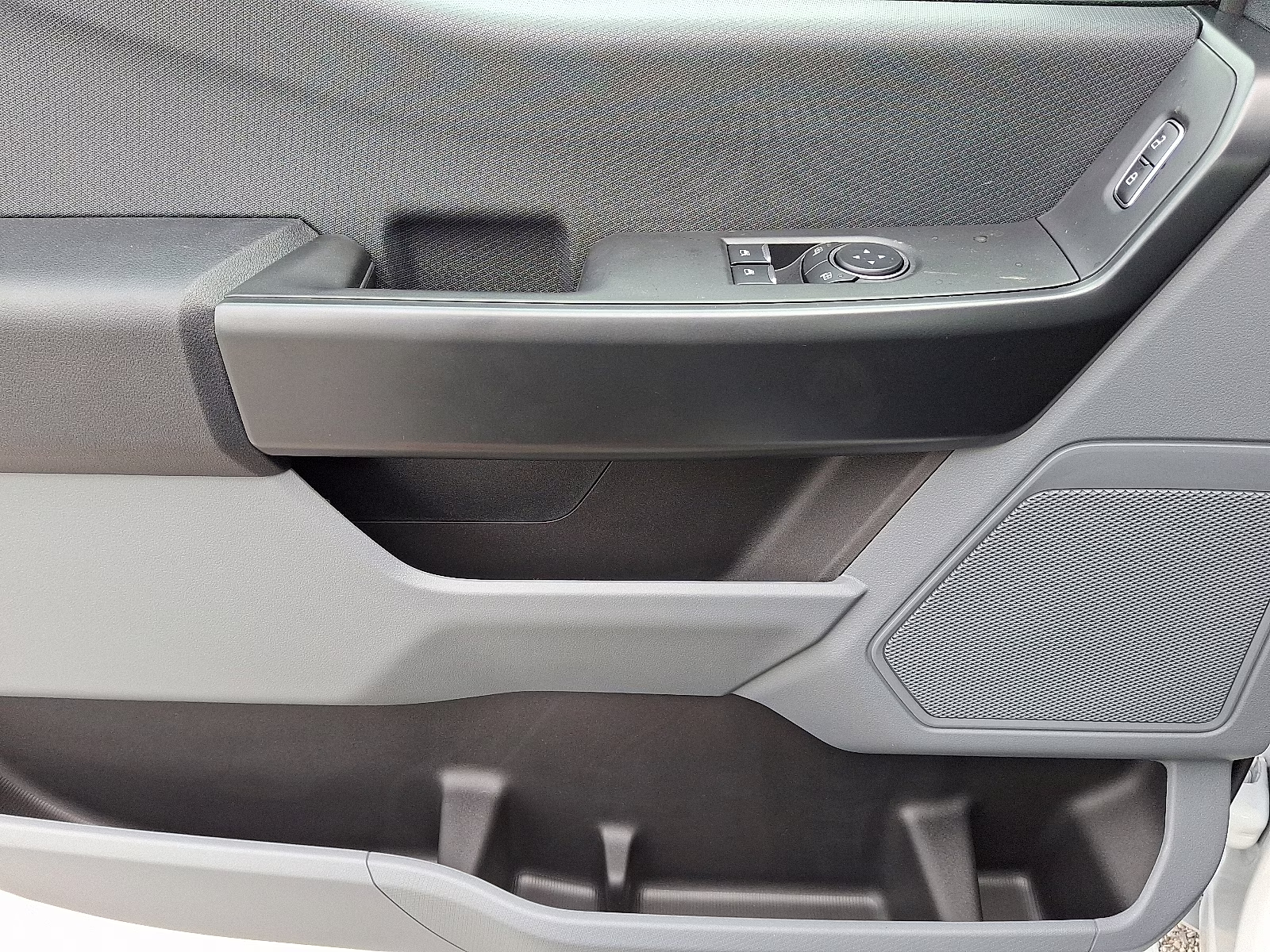 2025 Oxford White - YZ Ford F-150 XL RWD