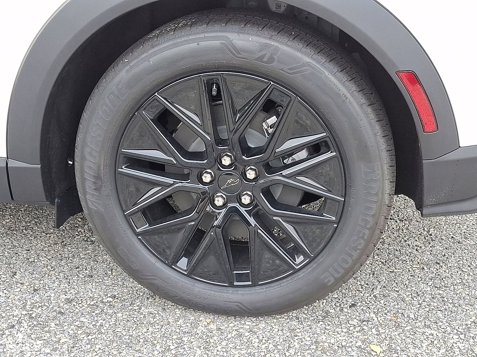 2025 White Metallic Ford Mustang Mach-E Select AWD