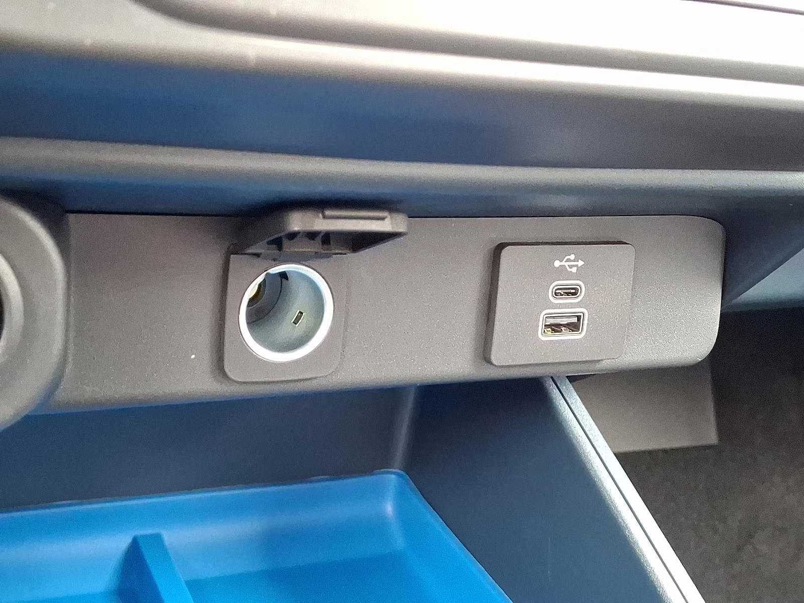 2025 Velocity Blue - E7 Ford Maverick XLT FWD