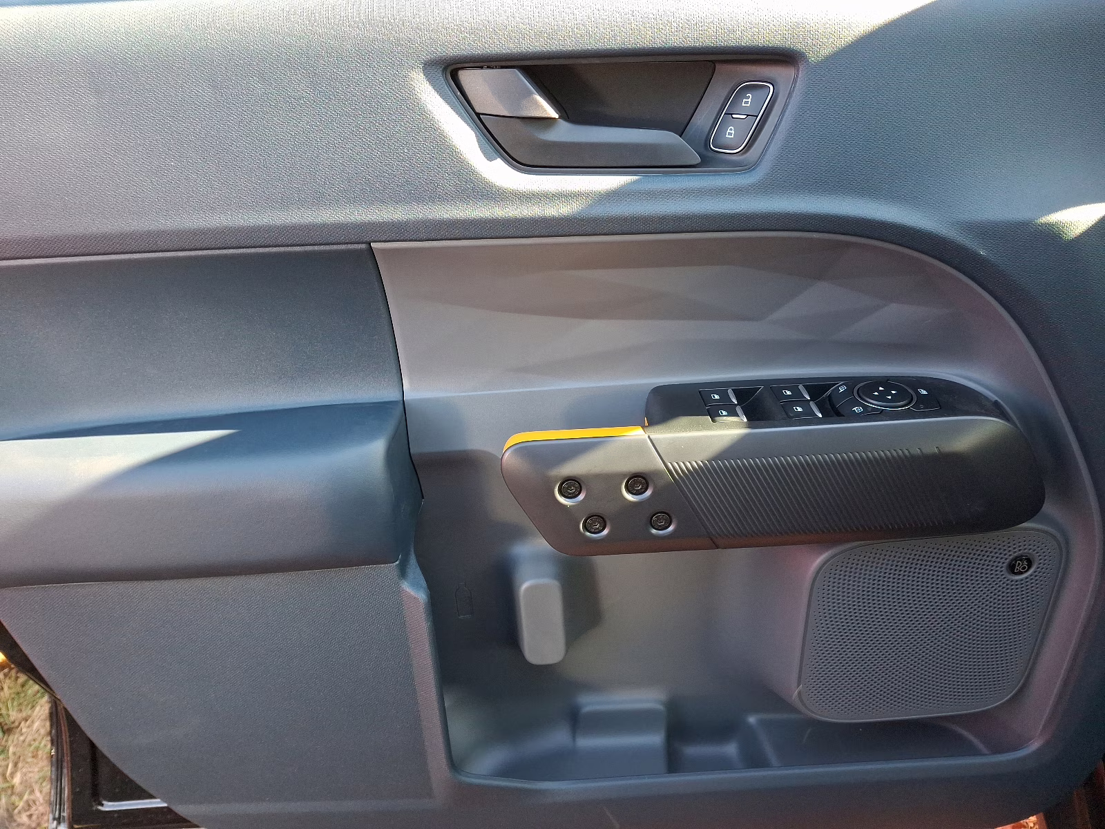 2025 Shadow Black - G1 Ford Maverick Tremor AWD