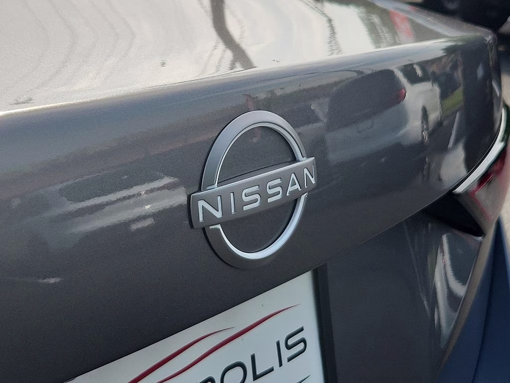 2025 Gun Metallic Nissan Sentra SV FWD Sedan