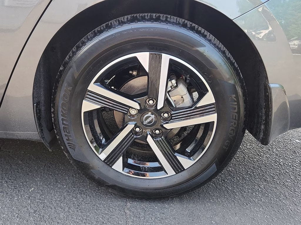 2025 Gun Metallic Nissan Sentra SV FWD Sedan