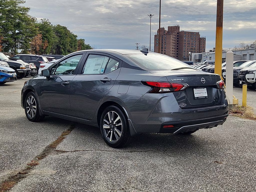 2025 Gun Metallic Nissan Versa 1.6 SV FWD Sedan