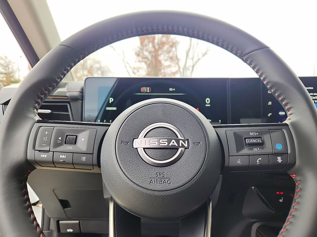 2026 Aspen White Tricoat Nissan Kicks SR AWD SUV