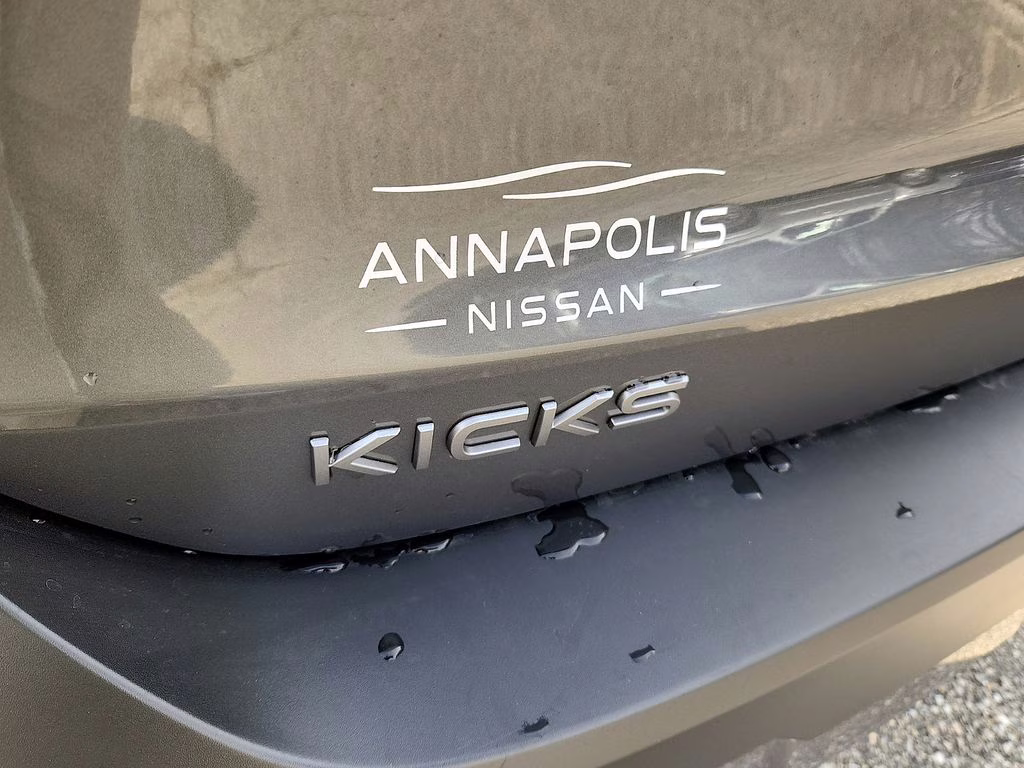 2026 Gun Metallic Nissan Kicks SR AWD SUV