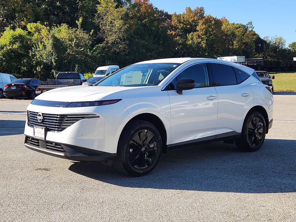 2026 Everest White Pearl Tricoat Nissan Murano SV AWD SUV