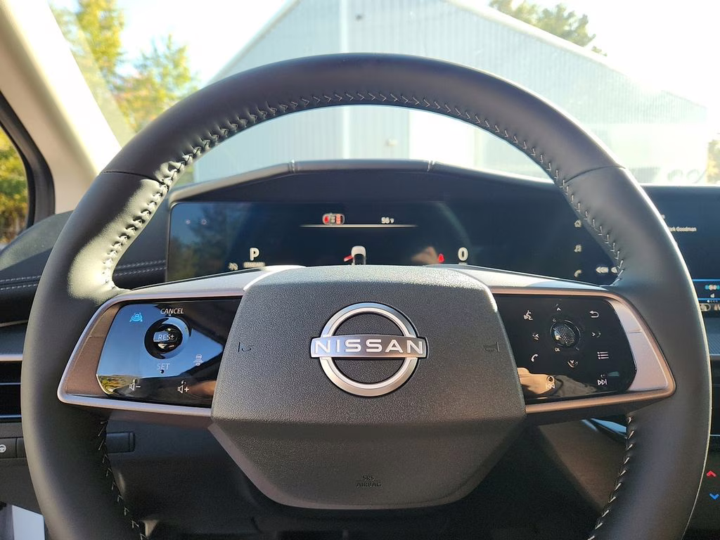 2026 Everest White Pearl Tricoat Nissan Murano SV AWD SUV