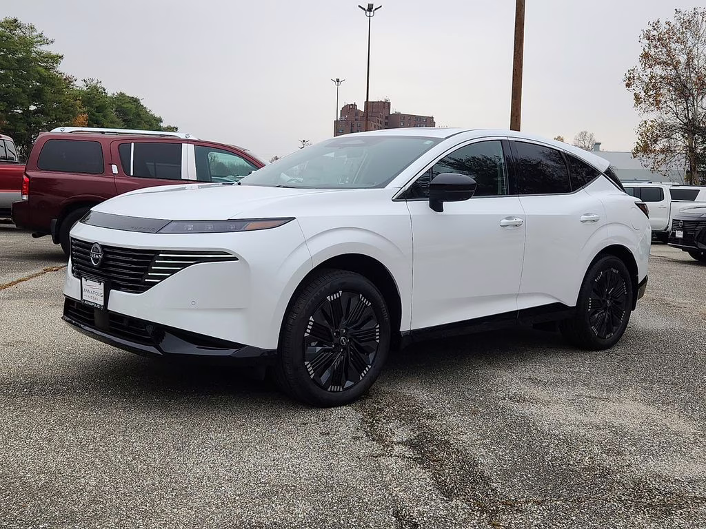 2026 Everest White Pearl Tricoat Nissan Murano Platinum AWD SUV