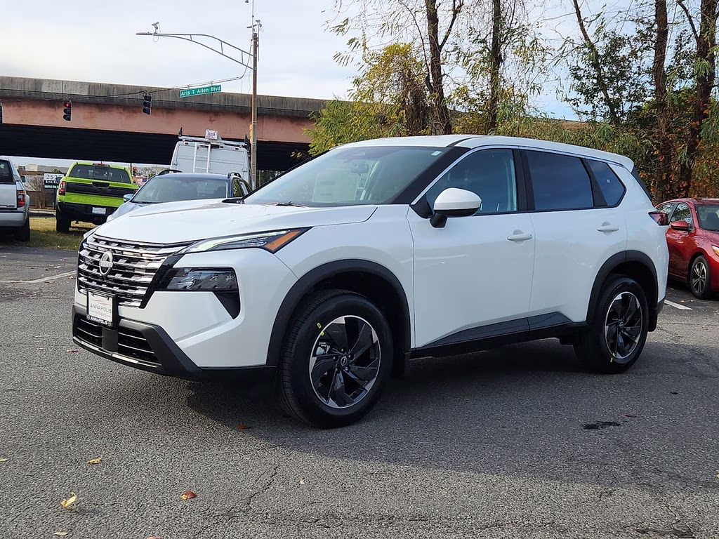 2026 Everest White Pearl Tricoat Nissan Rogue SV AWD SUV
