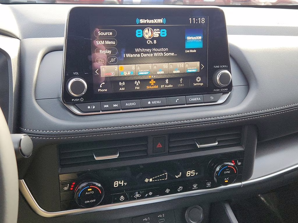 2026 Everest White Pearl Tricoat Nissan Rogue SV AWD SUV