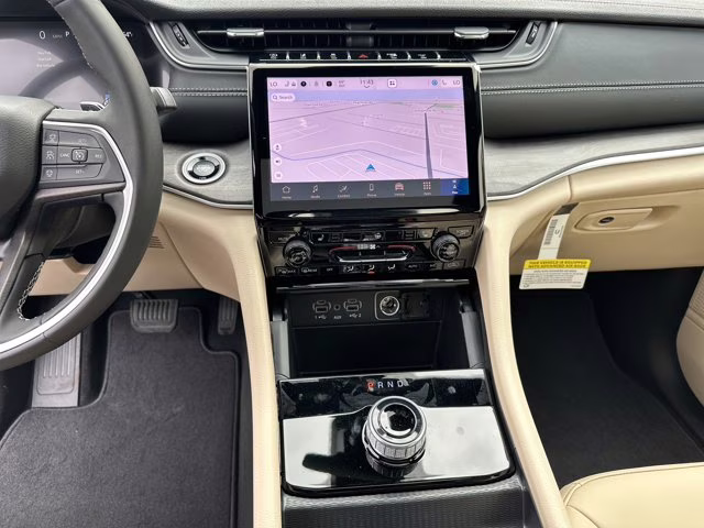 2025 Velvet Red Pearlcoat Jeep Grand Cherokee Limited RWD SUV