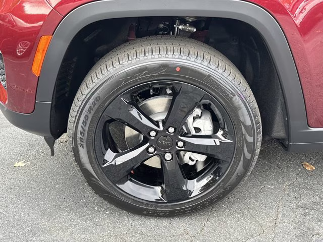 2025 Velvet Red Pearlcoat Jeep Grand Cherokee Limited RWD SUV