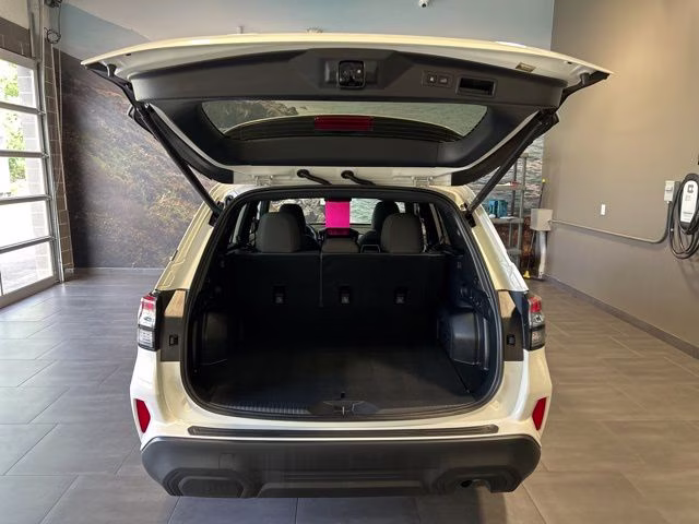 2026 Crystal White Pearl Subaru Forester Premium AWD SUV