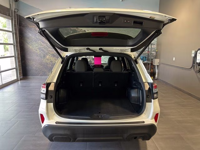 2026 Crystal White Pearl Subaru Forester Premium AWD SUV