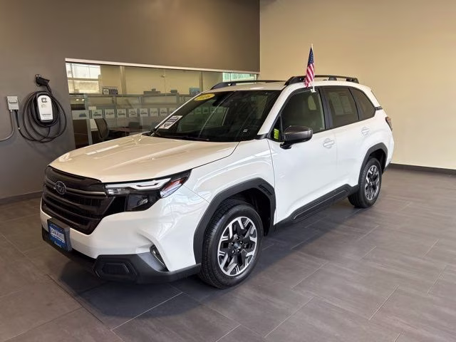 2026 Crystal White Pearl Subaru Forester Premium AWD SUV