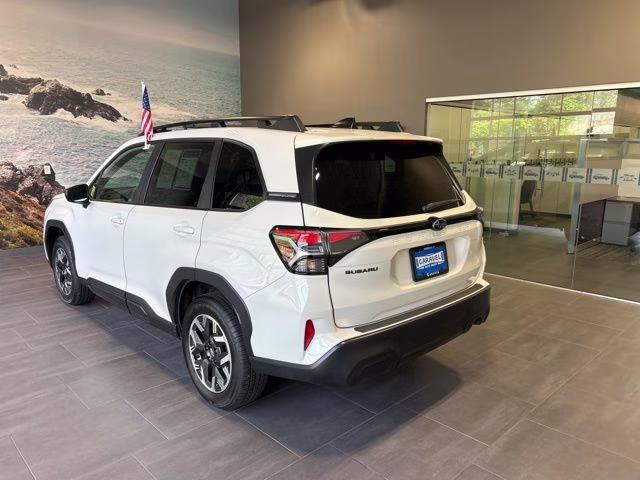 2026 Crystal White Pearl Subaru Forester Premium AWD SUV