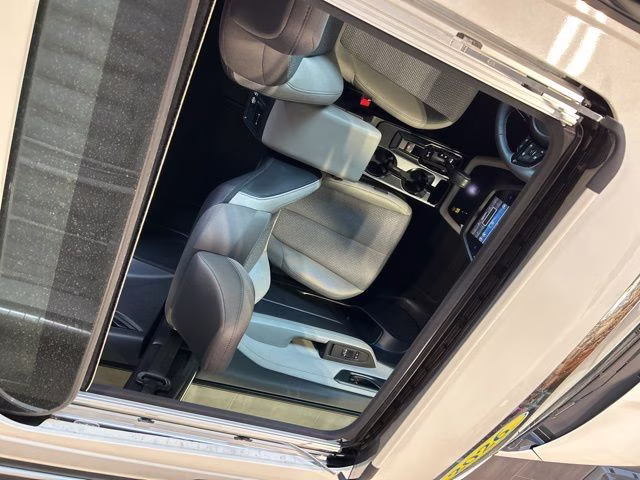 2026 Crystal White Pearl Subaru Forester Premium AWD SUV