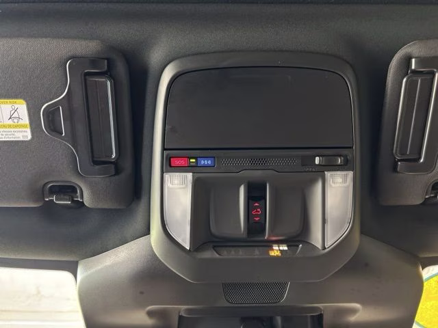 2026 Crystal White Pearl Subaru Forester Premium AWD SUV
