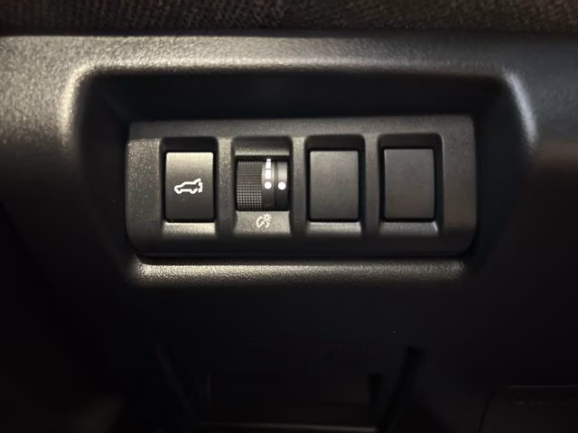 2026 Crystal White Pearl Subaru Outback Premium AWD SUV