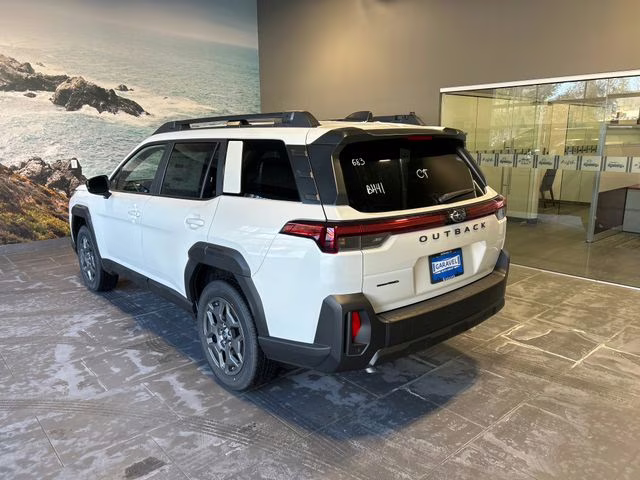 2026 Crystal White Pearl Subaru Outback Premium AWD SUV