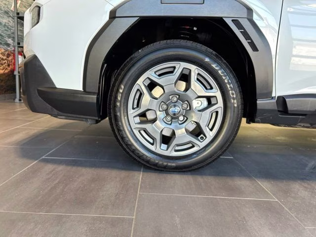 2026 Crystal White Pearl Subaru Outback Premium AWD SUV