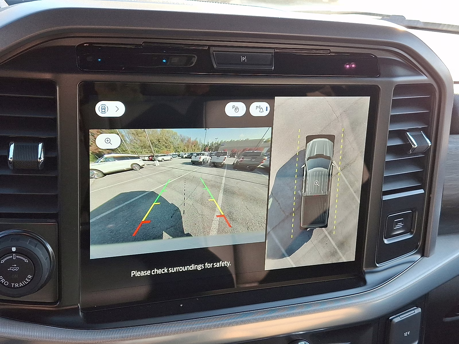 2025 Space White Metallic - A3 Ford F-150 LARIAT 4X4