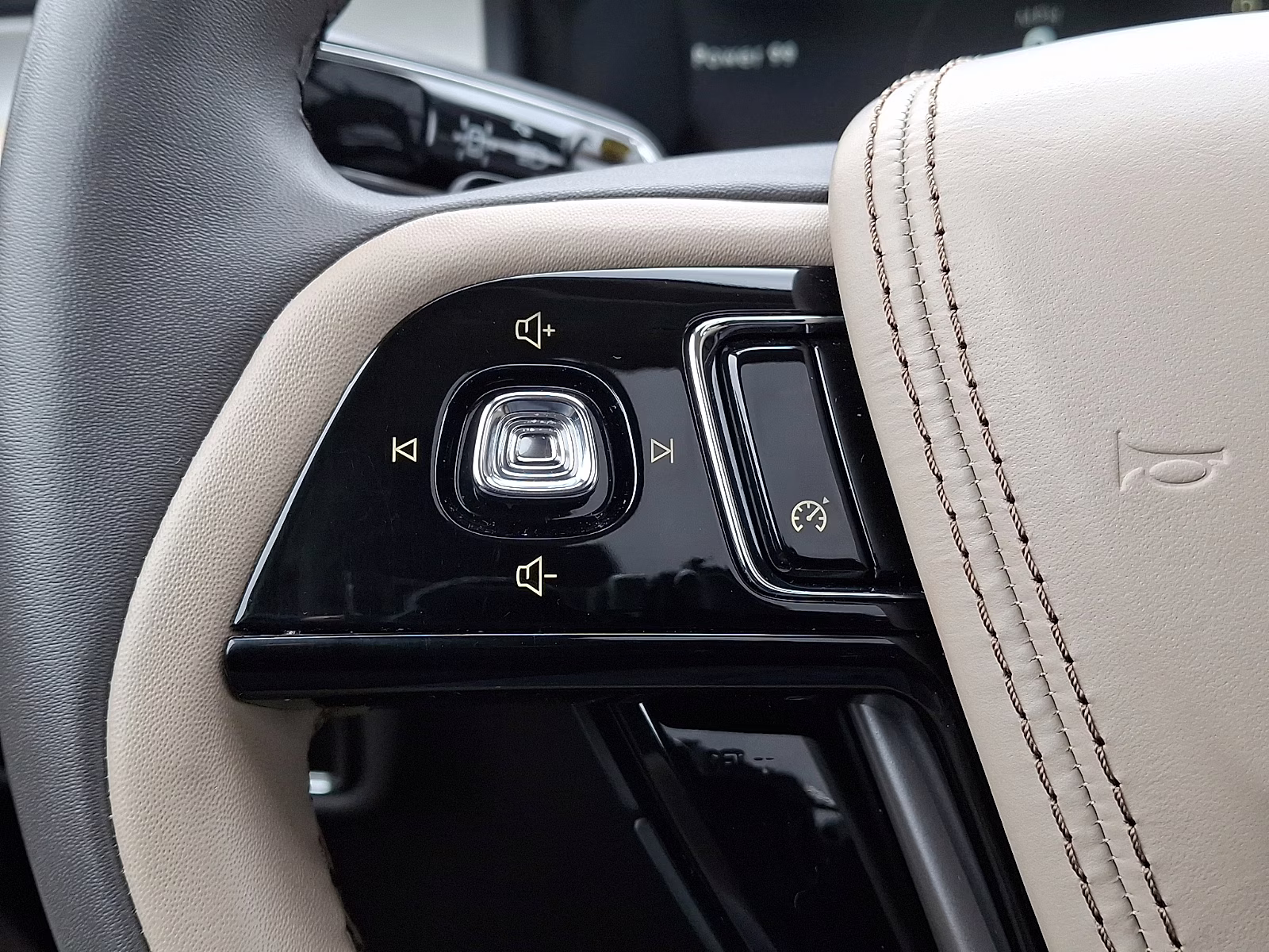 2022 Asher Gray Metallic Clearcoat - M7 Lincoln Aviator Standard AWD