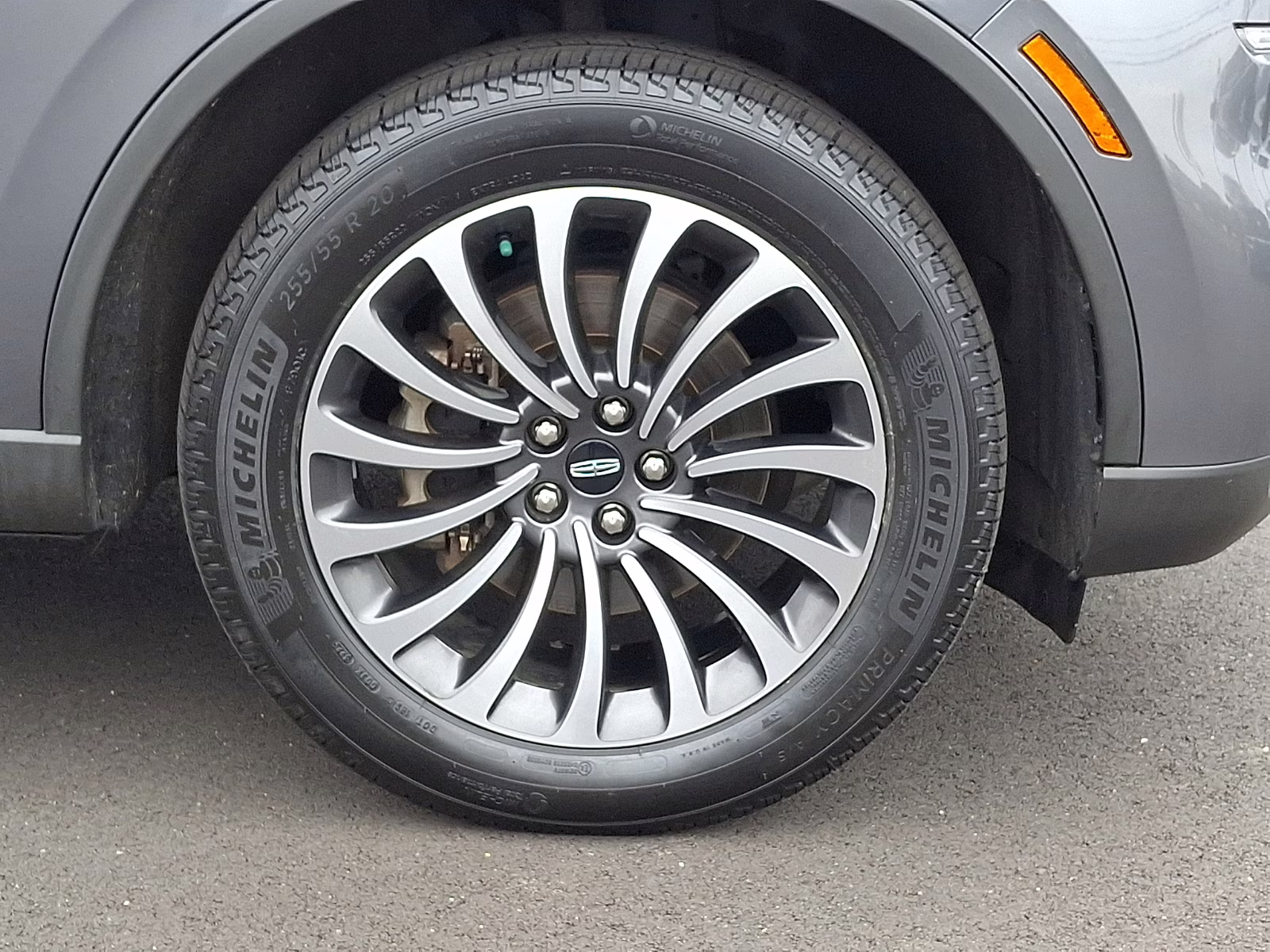 2022 Asher Gray Metallic Clearcoat - M7 Lincoln Aviator Standard AWD