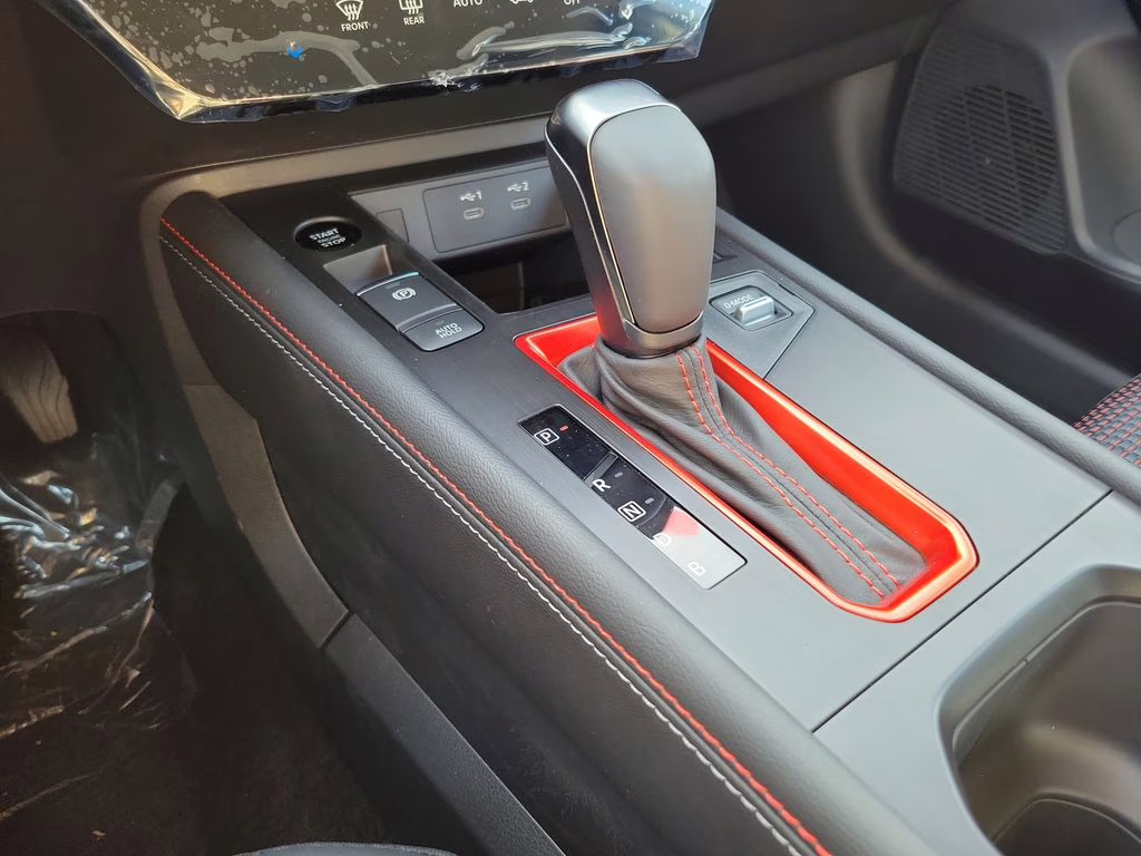 2026 Scarlet Nissan Kicks SR FWD SUV