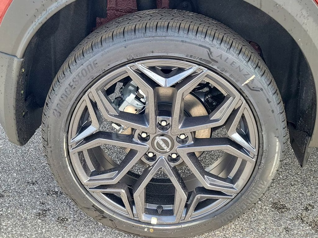 2026 Scarlet Nissan Kicks SR FWD SUV