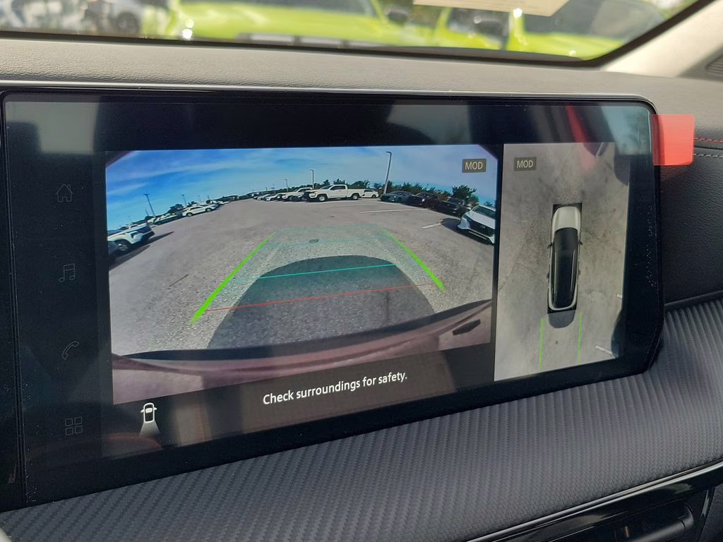 2026 Scarlet Nissan Kicks SR FWD SUV