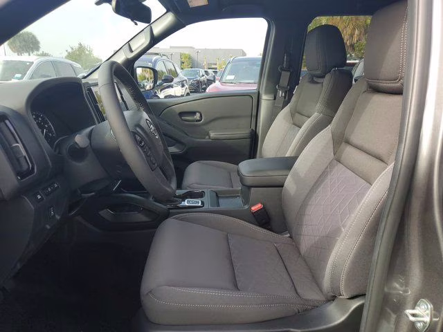 2026 Gun Metallic Nissan Frontier SV 4X4 Truck