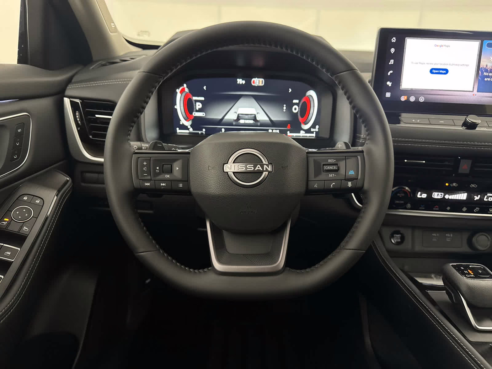 2026 Everest White Pearl Tricoat Nissan Rogue Platinum AWD SUV