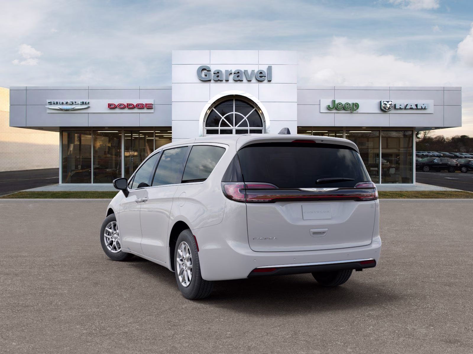 2025 Bright White Clearcoat Chrysler Pacifica Select FWD Van
