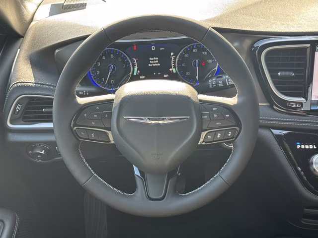 2026 Silver Mist Clearcoat Chrysler Pacifica Select FWD Van