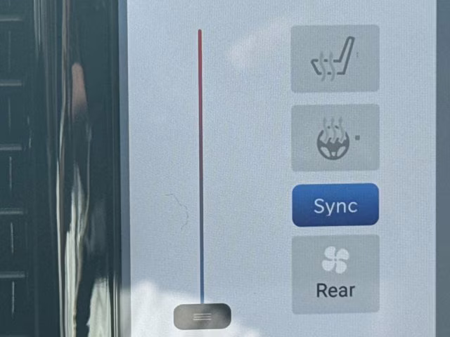 2026 Silver Mist Clearcoat Chrysler Pacifica Select FWD Van